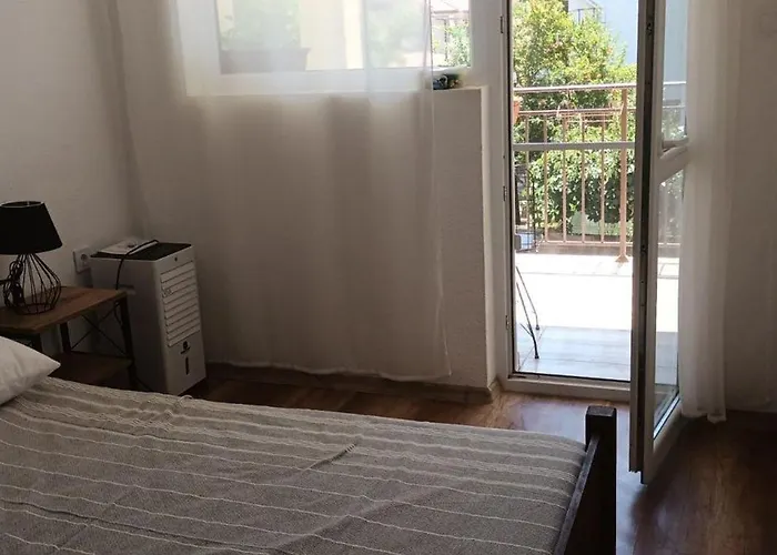 за гости пансионът на роуз вълшебната ми кръстница * צ'רנומורץ