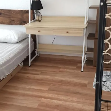 за гости пансионът на роуз вълшебната ми кръстница